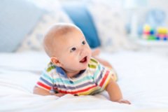 宝宝可不可以吃维生素c（宝宝可以吃维生素c片的