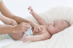 一个月大婴儿会缺钙吗（满月的宝宝会不会缺钙