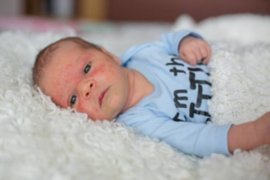 奶粉十大排行榜10强（皇家美素力1段奶粉怎么样）
