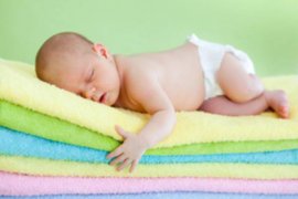 婴儿补充维生素a过多的危害（婴儿维生素a每天摄入量多少毫克