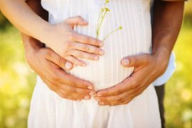 孕妇三个月补什么（孕妇三个多月需要补什么）