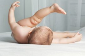 姨妈期吃生胡萝卜丰胸有用吗