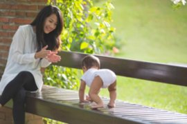 婴儿必须补鱼肝油吗（婴儿要补鱼肝油还是dha）