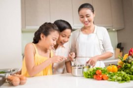 孕妇几个月补维生素最好（孕妇几个月开始补维生素）